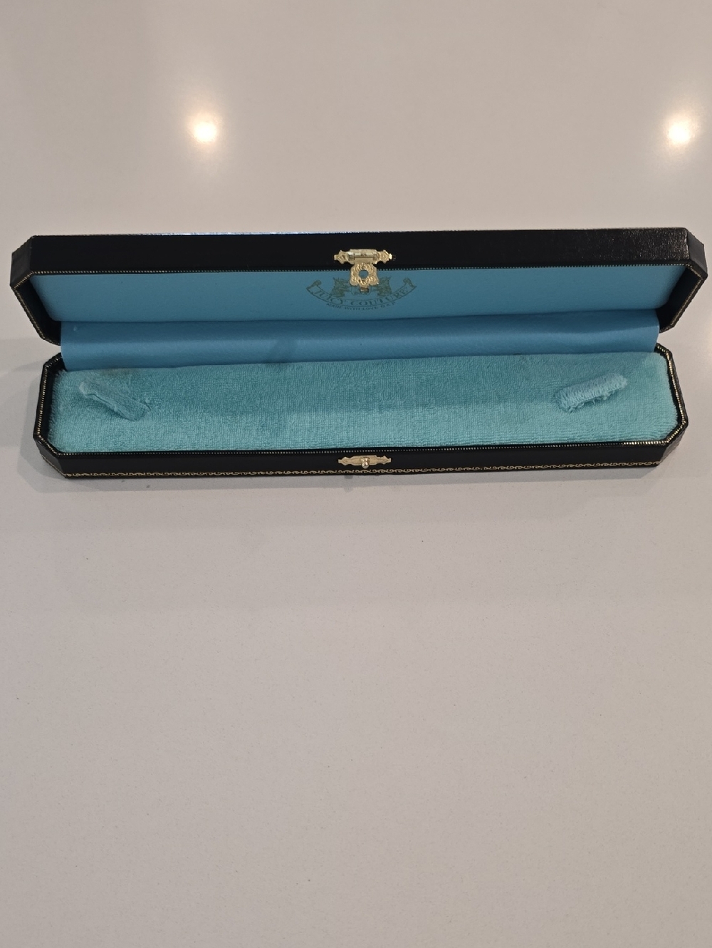 Juicy Couture Bracelet Jewelry Box - Picture 6 of 9